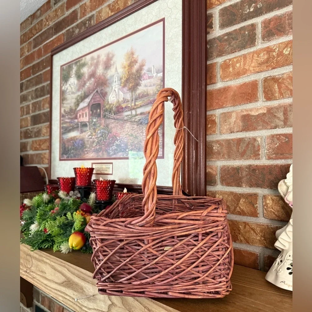 Vintage 1981 Woven Handmade Wicker Basket